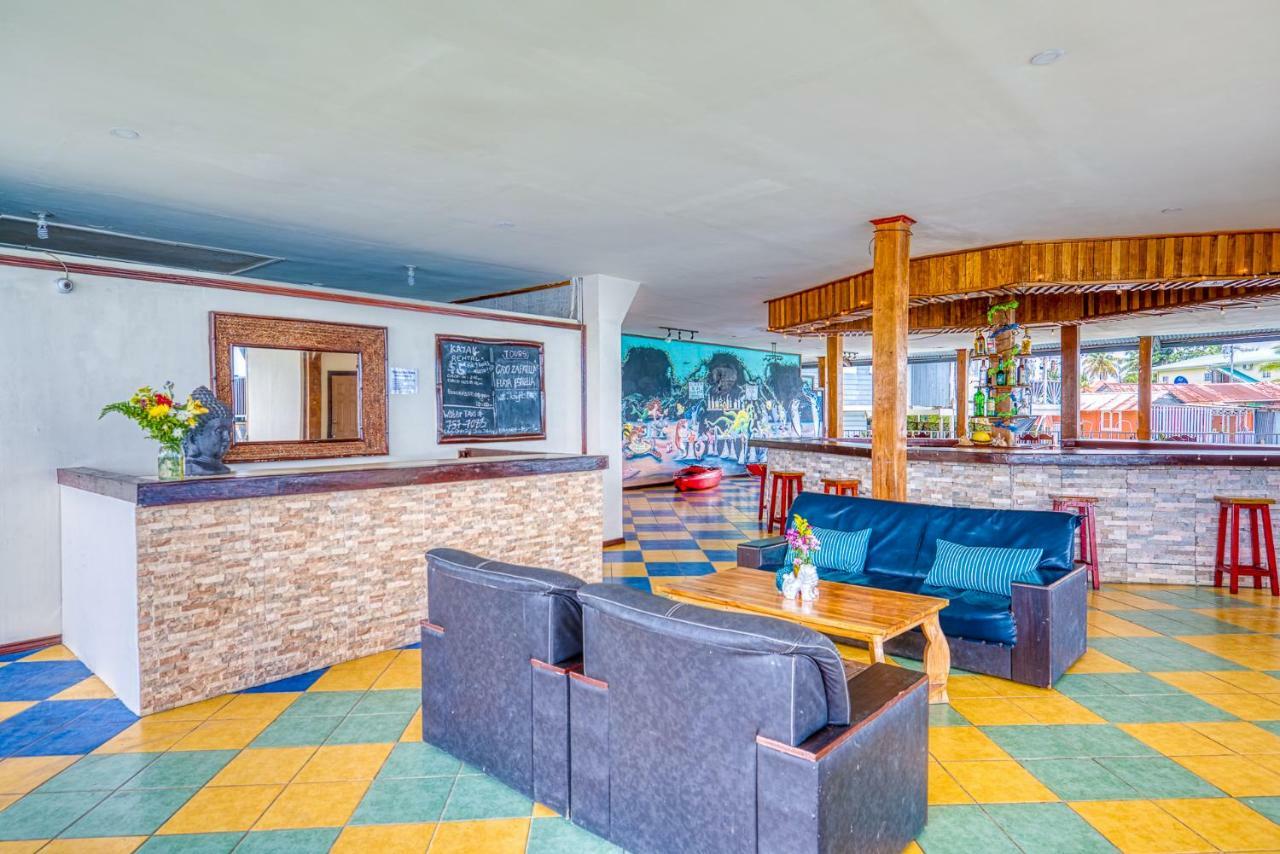 Los Balcones Over The Sea Hotel Bocas del Toro Exteriör bild